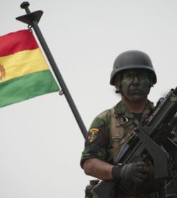 Cinco militares asesinados por el crimen organizado generan alerta en Bolivia.