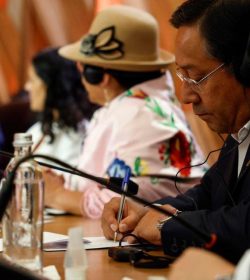 Bolivia se une a Uruguay al solicitar al Mercosur iniciar conversaciones comerciales con China.