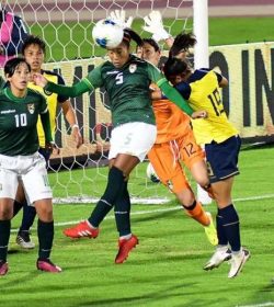 Bolivia impulsa el fútbol femenino con un ambicioso plan de desarrollo